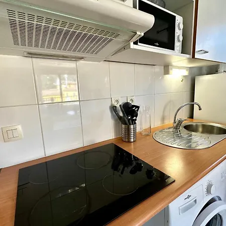 E22 Les Naiades- 2 Bedrooms For 5 People ! Holiday home Avene