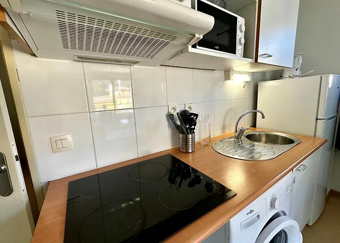 Les Naiades E22 - 2 Bedrooms For 5 People ! 펜션 아벤느